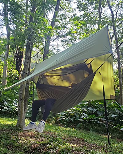 Sunyear hammock installed between trees