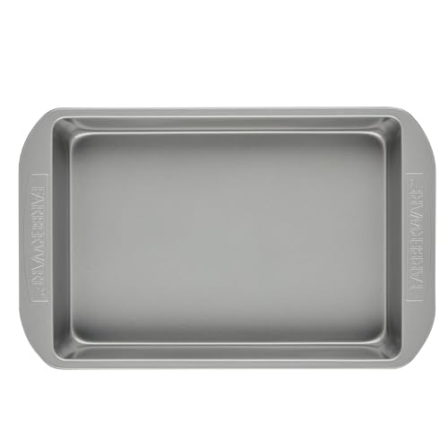 Farberware 52102 pan overhead perspective
