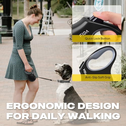 Swivel hook mechanism on Fida dog leash