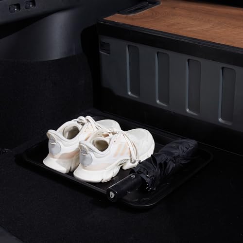 Bottom of PETABBY tray with anti-slip pads