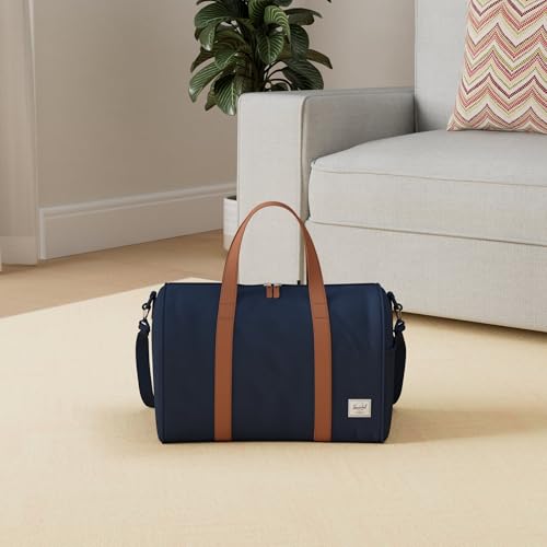 Herschel Novel Duffle 43L side profile