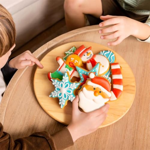 Full collection of 9 festive baking shapes