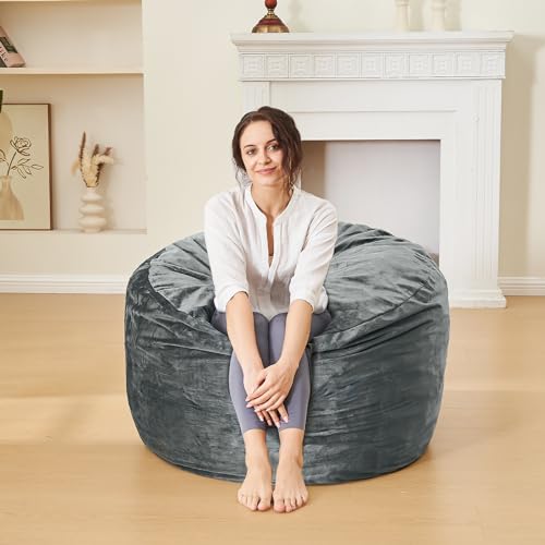 Removable cover detail of ILPEOD bean bag chair