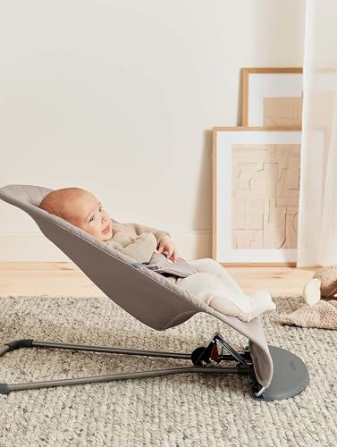 BabyBjörn Bouncer Bliss folded flat