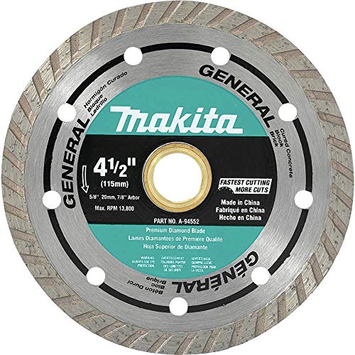 Assorted grinding wheels included with Makita 9557PBX1