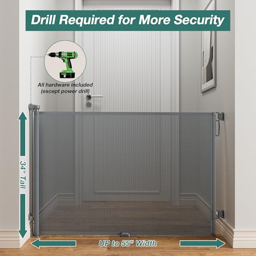 Babepai safety gate locking mechanism close up
