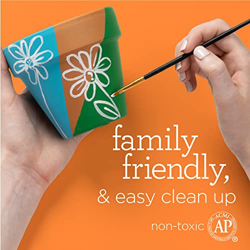 Top view of Apple Barrel Bright Red paint container