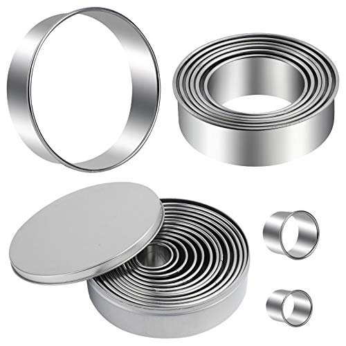 Winerming Round Cookie Cutters Set 12 Pieces in metal box