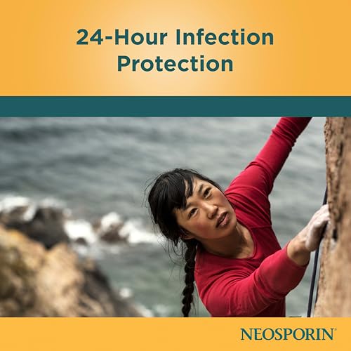 Front packaging of Neosporin 1 oz ointment