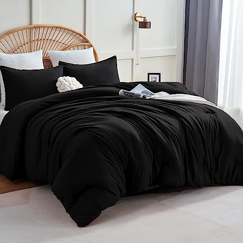 CozyLux Queen comforter in black on bed