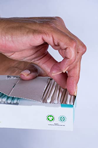 Top view of Organyc cotton swab pack