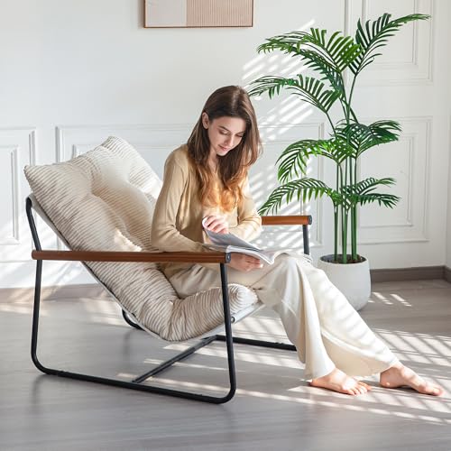 Side profile of MAXYOYO accent chair