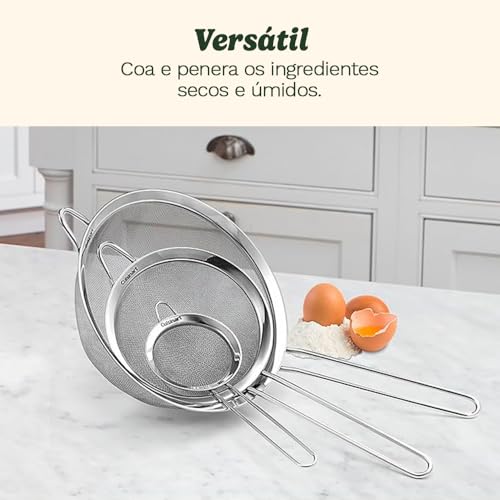 Large 7.8 inch strainer from Cuisinart set
