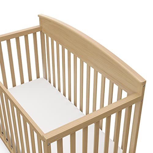 Close up of driftwood finish on Graco Benton