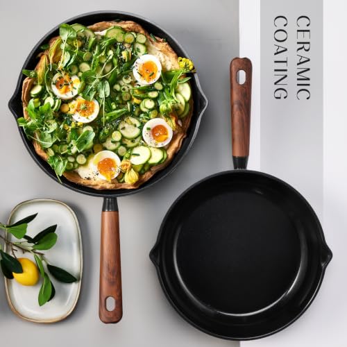 CAROTE cookware set with glass lids