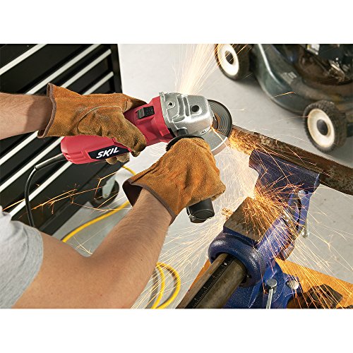 Compact grip of Skil corded grinder