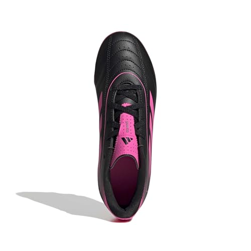 Kids soccer cleats synthetic upper detail