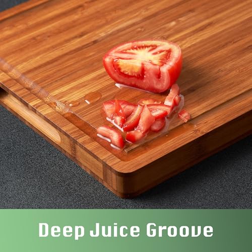 Juice grooves on Allsum kitchen cutting board