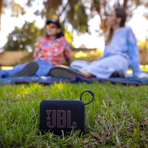 JBL Go 4 speaker side profile