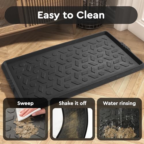 Black Diamond tchdio mat cleaning under a faucet