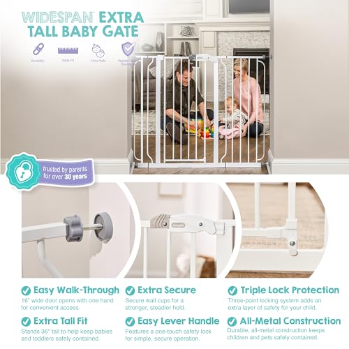 Regalo gate white finish and locking mechanism