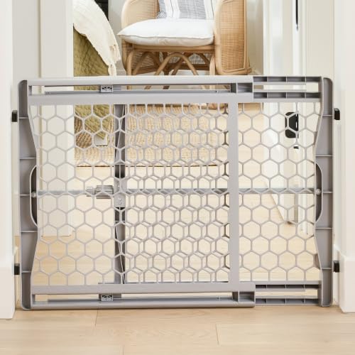 Regalo Safety 28-42 inch gate in gray