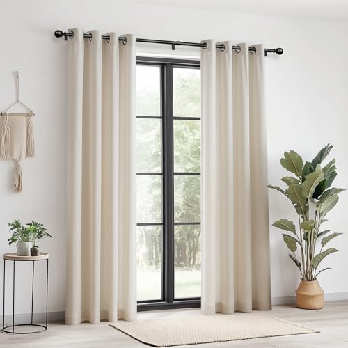 Close up of ball end cap on Zeerobee curtain rod