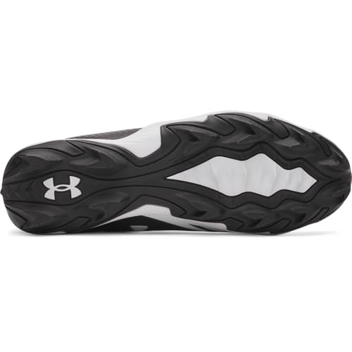 Under Armour Men's Spotlight Hammer Football Cleats Wide sole and traction pattern