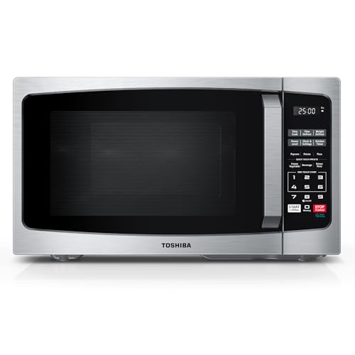 TOSHIBA 0.9 Cu.Ft stainless steel microwave front view