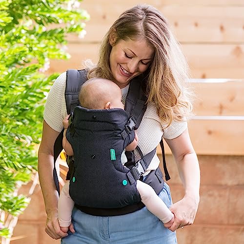 Buckle system on Infantino carrier