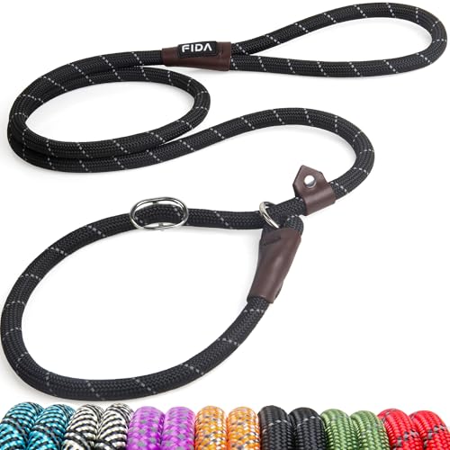 Fida black slip lead rolled up
