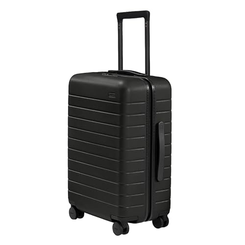 Away The Bigger Carry-On Jet Black front view