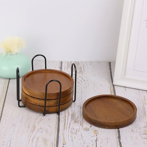 Front view of Mckanti coaster set