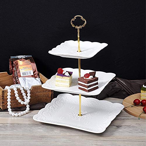 Disassembled view of the porcelain tiered stand