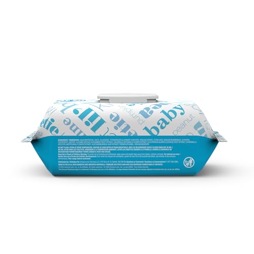 Flip-top lid detail on Elements baby wipes