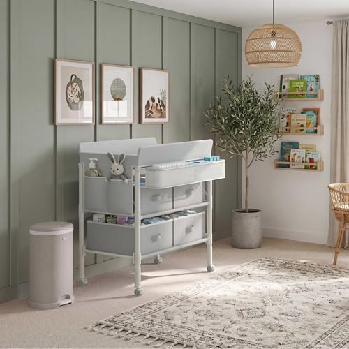 Sturdy frame of BOLUO changing station