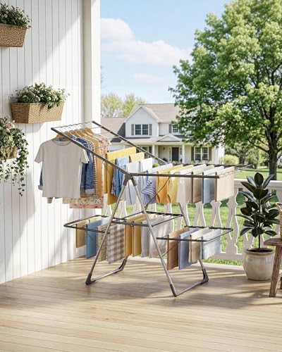 Sakugi Clothes Drying Rack outdoor setup