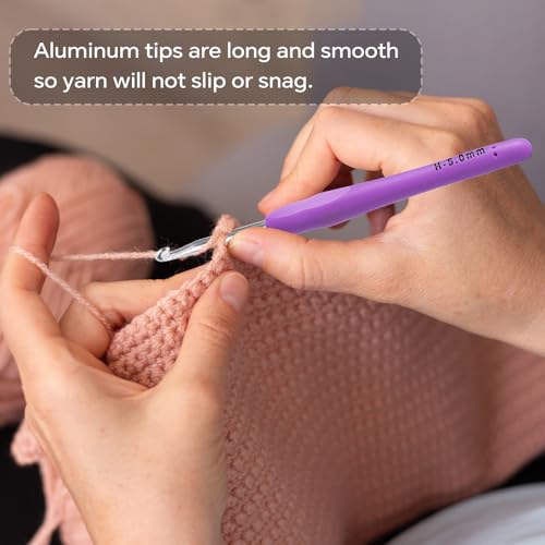 Top down view of CH_5mm knitting tool