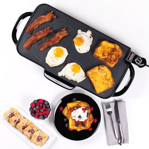 Presto Griddle durable cast aluminum base