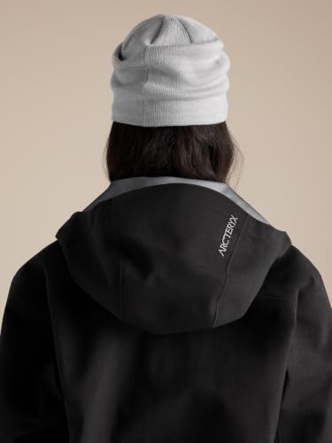 Toque worn on a mannequin