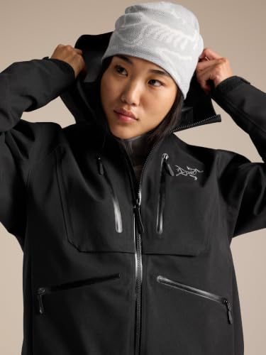 Arc'teryx headwear folding detail