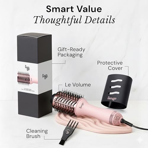 Styling head and bristle detail on Blush brush