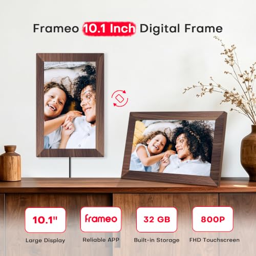 Dark woodgrain finish on the Pastigio digital frame