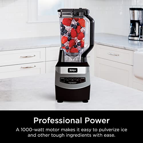 Ninja blender with lid secured