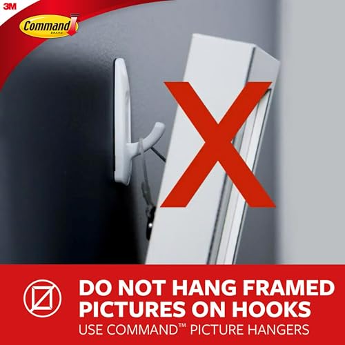 Close up of white finish on Command hook