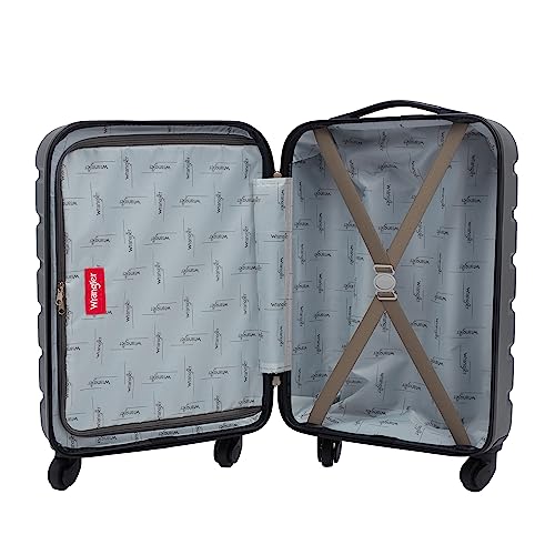 Retractable handle on Wrangler 22-inch carry-on