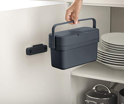 Joseph Joseph Compo caddy with lid open
