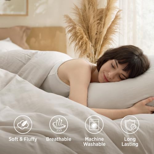 Bedsure beige comforter texture close-up