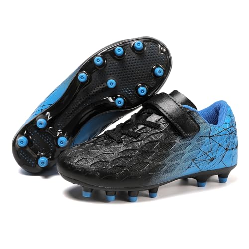 Lace-up closure detail on Skerxut cleats