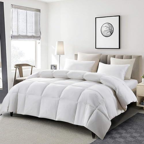 Package presentation of Serta goose feather comforter